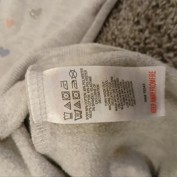 Cute Girl Sweater Heart Top - Picture 7 of 8